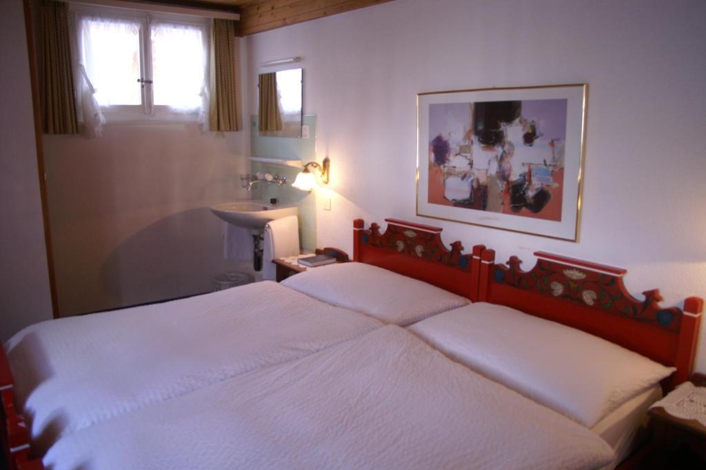 Hotel Haus Darioli Zermatt Pokoj fotografie